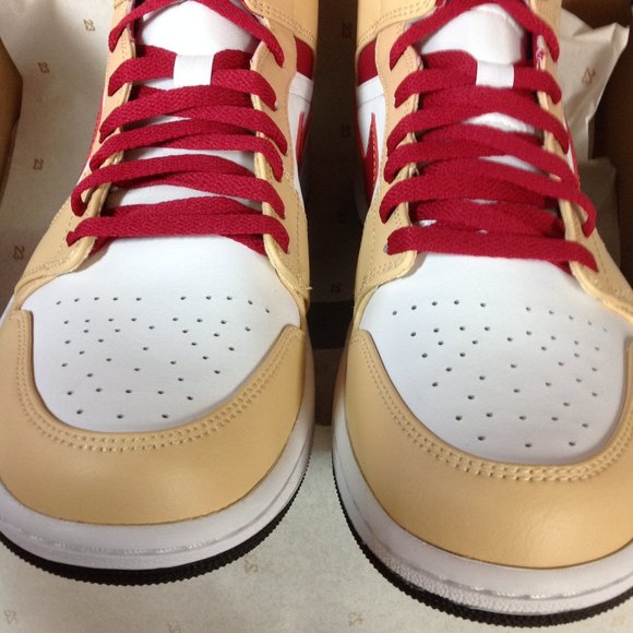 Air Jordan 1 Mid Men's White/Red/Curry Sneakers - USA Size:11.5 - New in Box - Picture 7 of 11